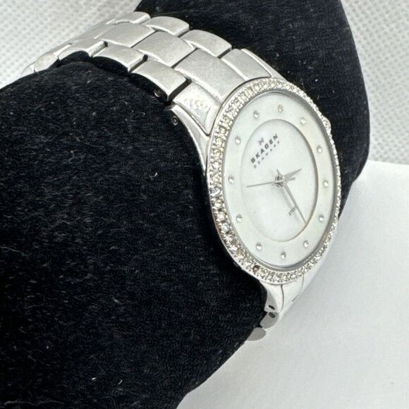 Skagen Katja 347SSX Women Silver Stainless Steel Analog Dial Wrist Watch JNA570 main image 7
